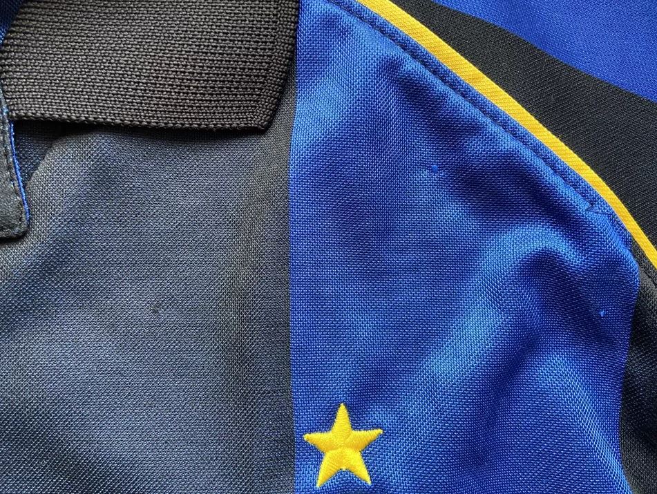 Inter Milan 2001/02 Home Football Shirt