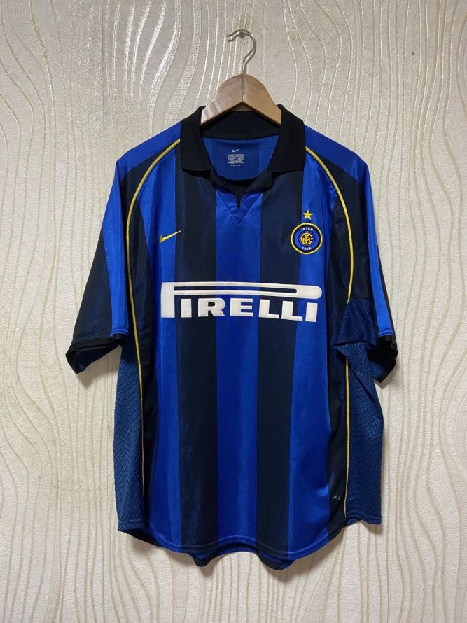 Inter Milan 2001/02 Home Football Shirt