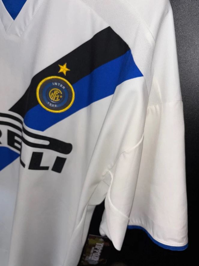 Inter Milan 2002/03 Retro Home Football Shirt #10 Adriano