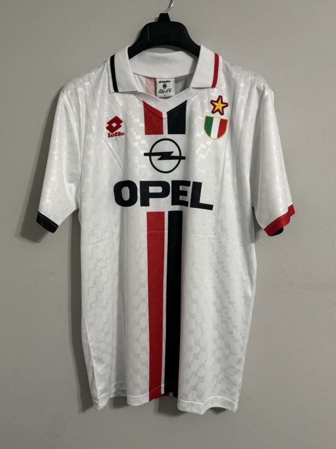 AC Milan 1995 Retro Home Football Shirt #18 Roberto Baggio | Vintage Classic |