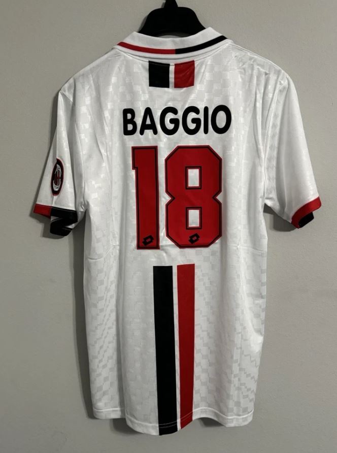 AC Milan 1995 Retro Home Football Shirt #18 Roberto Baggio | Vintage Classic |