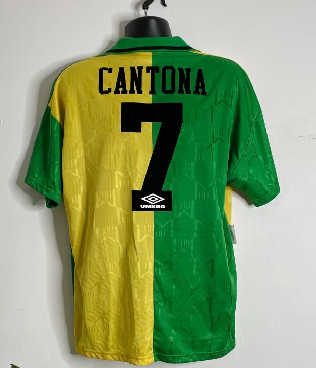 Manchester United 1992 Eric Cantona #7 Green & Gold Retro football shirt