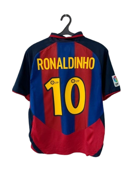 FC Barcelona 2003/04 Home Football Shirt #10 Ronaldinho | Vintage Classic | LFP Patch