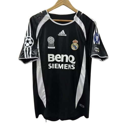 Real Madrid 2006/07 UCL Retro Football Shirt β Zidane #5 Black UCL Edition