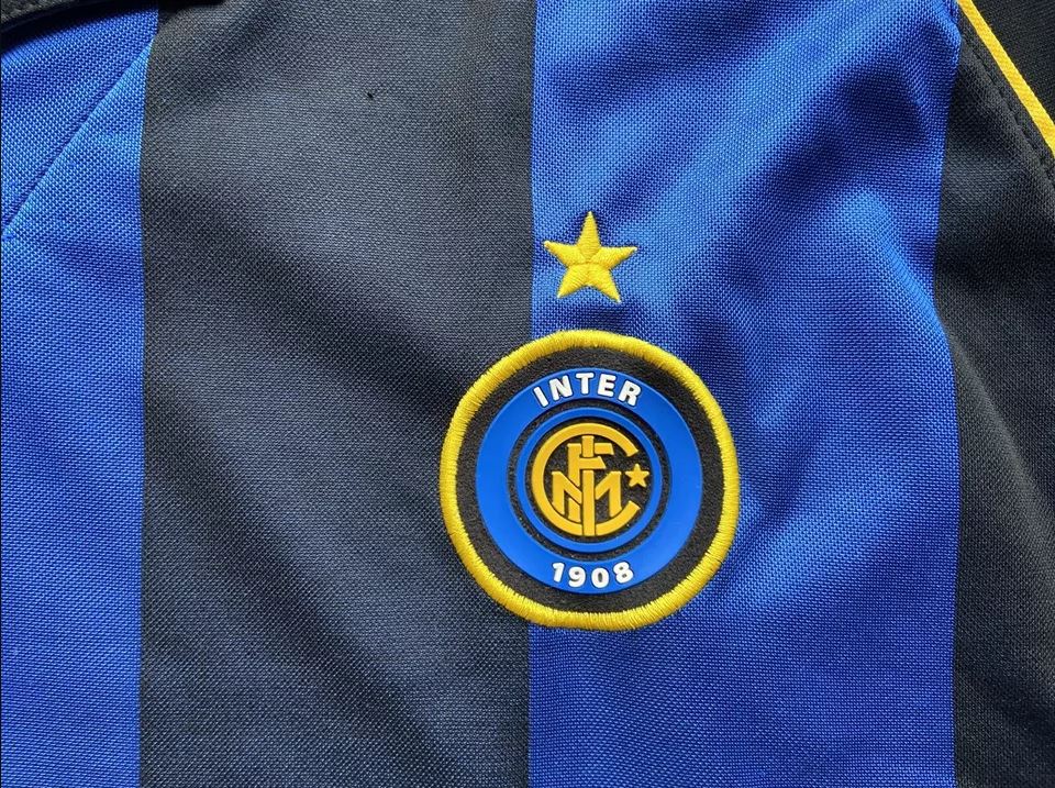 Inter Milan 2001/02 Home Football Shirt