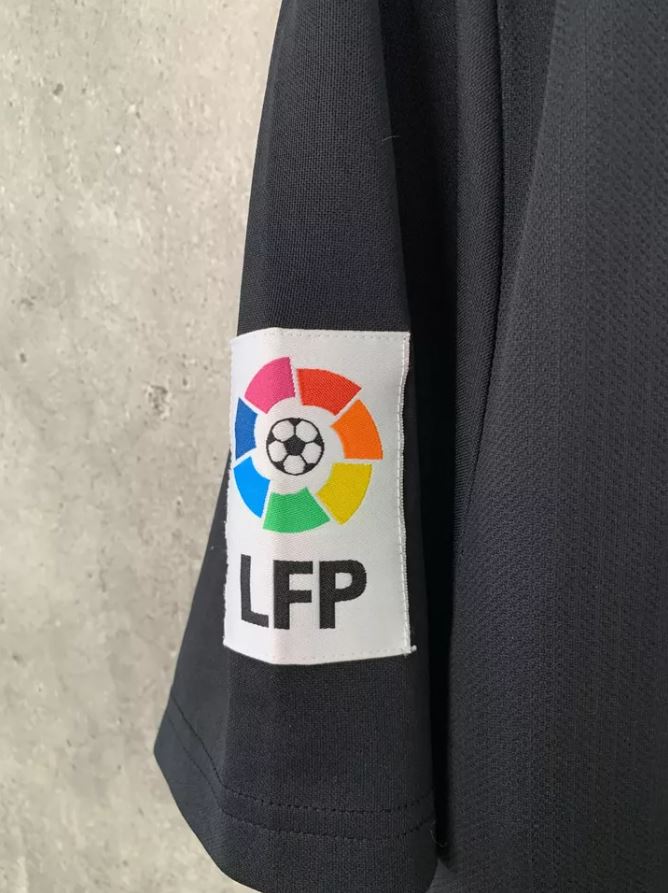 Real Madrid 2002/03 Away Football Shirt #7 Raúl | Black LFP Edition