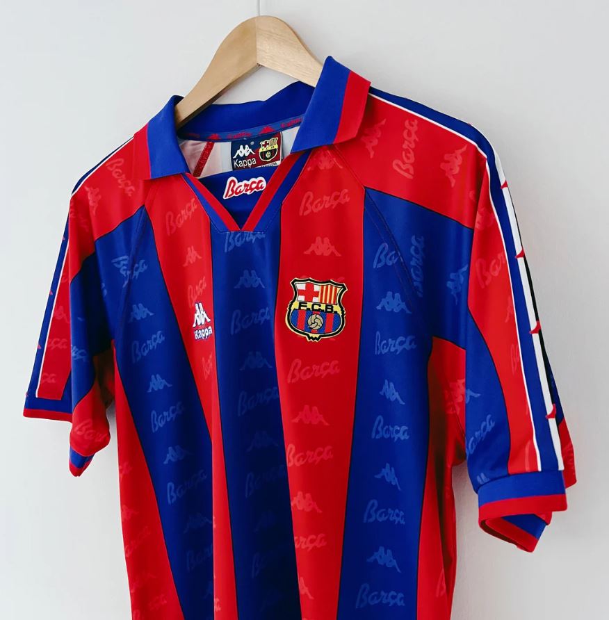 Ronaldo #9 Retro Barça Football Shirt – 1996/97 Home Kit Tribute