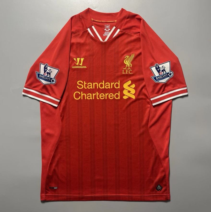 Liverpool 2013/14 Home  – Luis Suárez #7  Warrior Era Retro Shirt